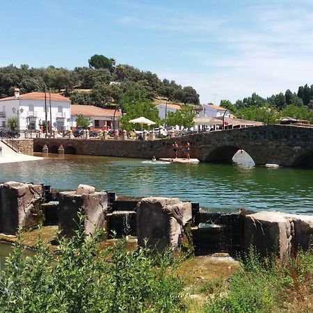 Casa Rural El Jardin Del Hueznar San Nicolás del Puerto المظهر الخارجي الصورة